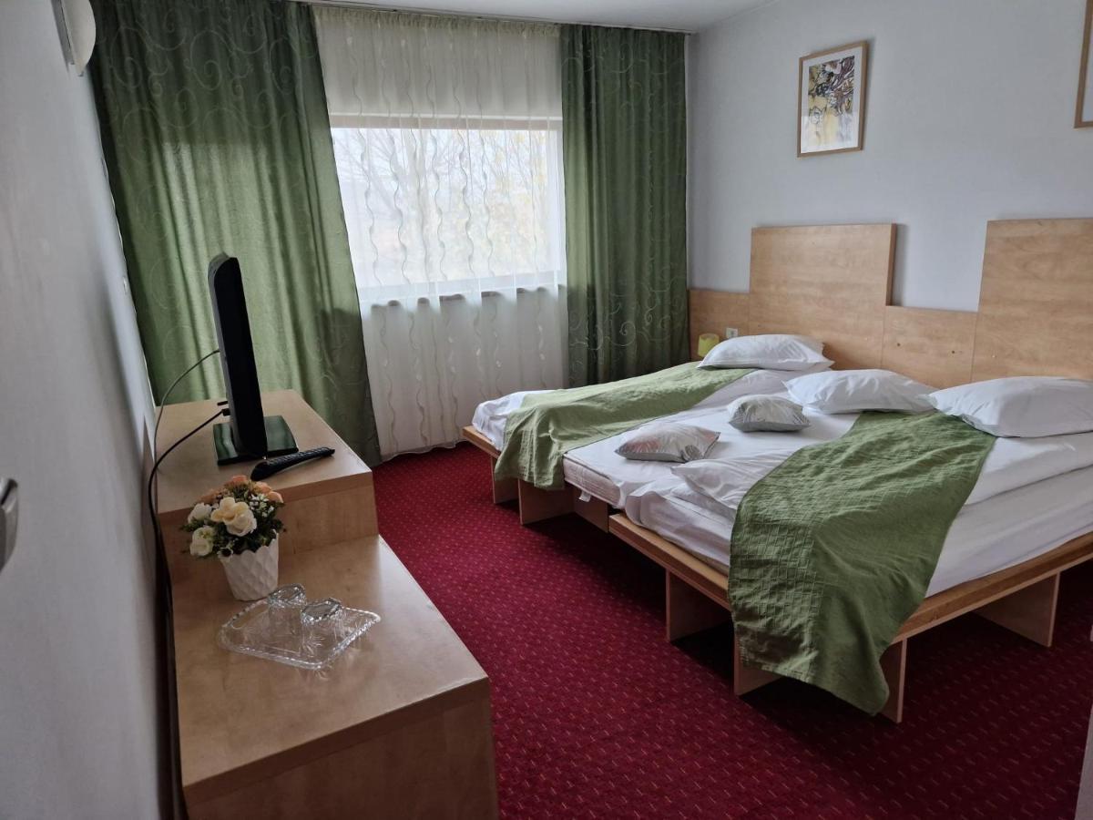 Pensiunea Carpe Diem Râmnicu Vâlcea Exteriör bild